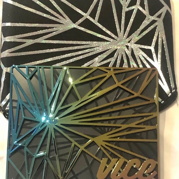 Urban Decay Vice eyeshadow palette limited edition - Picture 3 of 4